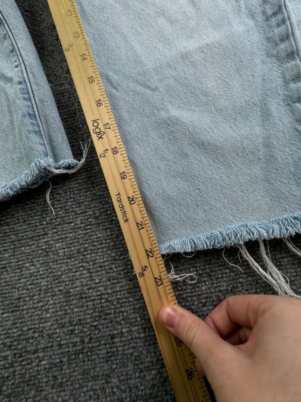 Levi’s Premium Ribcage Straight Light Wash Denim Jean Big E Cotton Lyocell 30x22 - Picture 7 of 15